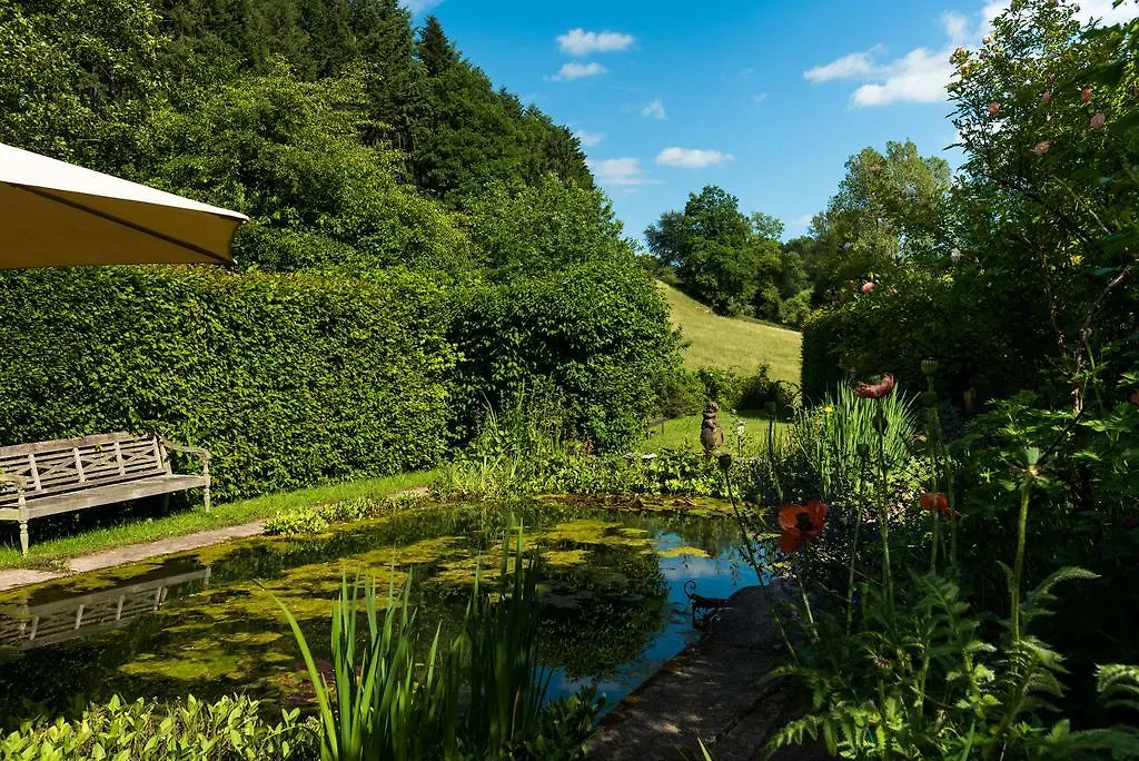 Alojamento de Acomodação e Pequeno-almoço Um Freedebierg Bed And Breakfast Heffingen Luxemburgo